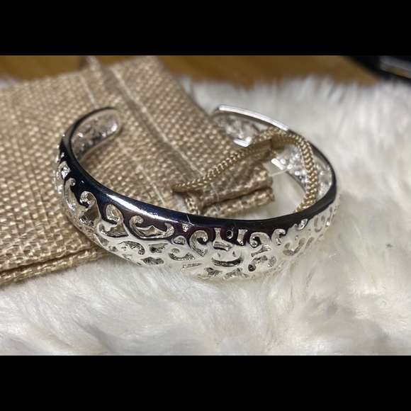 925 Sterling silver Open Bangle for Women - Picture 2 of 4